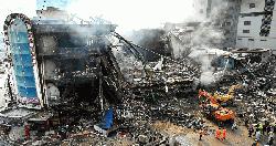 পাকিস্তানে শপিংমল অগ্নিকাণ্ডে মৃতের সংখ্যা বেড়ে ৫৫