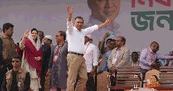 রাজশাহীতে তারেক রহমান : পদ্মা ব্যারেজ ও বরেন্দ্র প্রকল্প চালুর প্রতিশ্রুতি