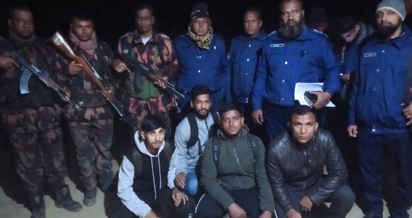 পর্তুগালে পাড়ি দিতে ভারতে প্রবেশের চেষ্টা, ৪ বাংলাদে‌শি আটক