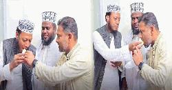 পরাজিত বিএনপি প্রার্থীকে মিষ্টিমুখ করালেন জামায়াতের বিজয়ী প্রার্থী আমির হামজার
