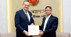 মার্কিন রাষ্ট্রদূতকে যে বার্তা দিলেন স্বরাষ্ট্রমন্ত্রী