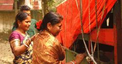 আত্রাইয়ে স্ত্রী-সন্তানকে ছুরিকাঘাতে হত্যার পর স্বামীর আত্মহত্যা