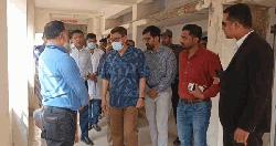 হঠাৎ হাসপাতাল পরিদর্শনে স্বাস্থ্যমন্ত্রী, ১৬ ডাক্তারের মধ্যে উপস্থিত ৮