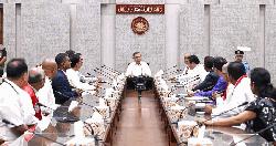 প্রধানমন্ত্রীর সঙ্গে প্রোটেস্ট্যান্ট চার্চ নেতৃবৃন্দের শুভেচ্ছা বিনিময়