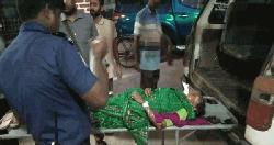 লালমনিরহাট হাতীবান্ধায় পুলিশের মোটরসাইকেলের ধাক্কায় বৃদ্ধার মৃত্যু