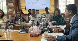 বিনামূল্যে জুতা, ব্যাগসহ ড্রেস পাবে প্রাথমিকের শিক্ষার্থীরা : ববি হাজ্জাজ