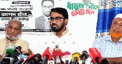 নাসীরুদ্দীন পাটওয়ারীকে জলাতঙ্ক রোগের ভ্যাকসিন দেওয়া দরকার: রাশেদ খান