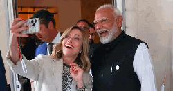 ‘আমরাই সবচেয়ে বিখ্যাত জুটি’-মোদি-মেলোনির মন্তব্য ঘিরে জি-৭-এ আলোচনায় ‘মেলোডি’