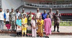 ভারতে তিন বছর কারাভোগ শেষে বেনাপোল দিয়ে ফিরলেন ৬ নারী  