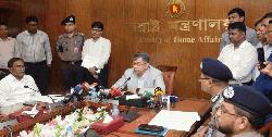 মোহাম্মদপুরে অপরাধ দমনে কঠোর অবস্থানের কথা জানালেন স্বরাষ্ট্রমন্ত্রী