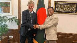 প্রধানমন্ত্রীর পররাষ্ট্র উপদেষ্টার সঙ্গে আন্তর্জাতিক জলবায়ু প্রতিনিধিদলের সৌজন্য সাক্ষাৎ