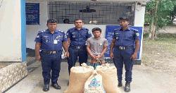 আত্রাইয়ে বসতবাড়িতে চুরি: চোরাই মালসহ যুবক গ্রেপ্তার