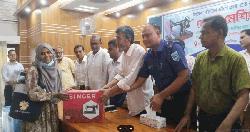 পীরগঞ্জে ২০৮ দুস্থ নারীর মাঝে বিনামূল্যে সেলাই মেশিন বিতরণ