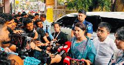 প্রশ্ন ফাঁসের গুজব ছড়িয়ে বিভ্রান্তি সৃষ্টি করলে কঠোর ব্যবস্থা: ডিসি ফরিদা