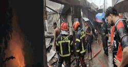 কাপাসিয়া বাজারে ভয়াবহ অগ্নিকাণ্ড: পুড়লো ৮ দোকান ও বসতবাড়ি, ক্ষয়ক্ষতি কোটি টাকা