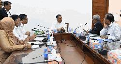 ঢাকার বর্জ্য থেকে বিদ্যুৎ উৎপাদনে দুই প্রকল্প, দ্রুত বাস্তবায়নের নির্দেশ প্রধানমন্ত্রীর