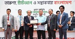 প্রধানমন্ত্রী হয়ে দ্বিতীয়বারের মতো ঢাবিতে এলেন তারেক রহমান