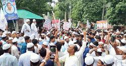 গুরুদাসপুরে ইসলাম নিয়ে কটূক্তিকারী শিমুলের সর্বোচ্চ শাস্তি দাবি