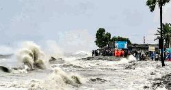 সমুদ্রবন্দরে ৩ নম্বর সতর্ক সংকেত