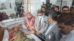 মিরপুরে দেয়াল ধস: আহতদের চিকিৎসার ব্যয় বহন করবে সরকার